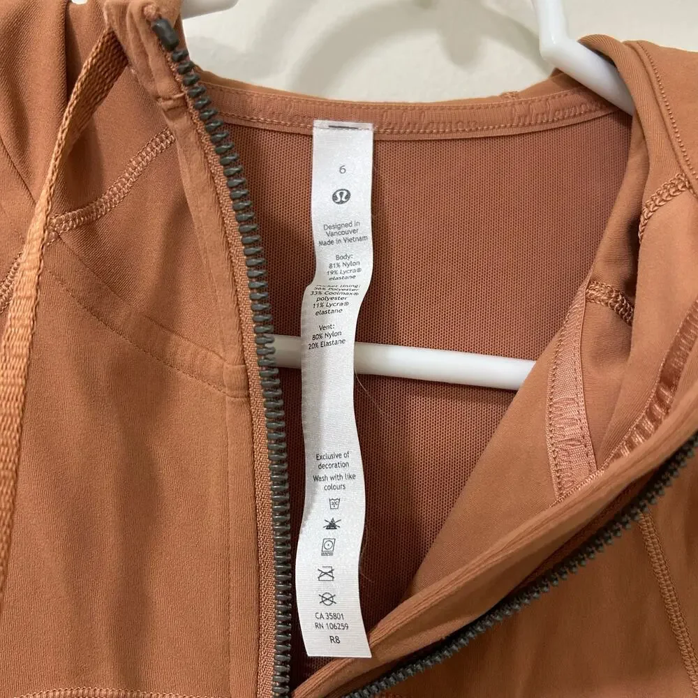Lululemon Womens Size 6 Desert Sun Nulu Hooded Define Jacket Light Brown Active